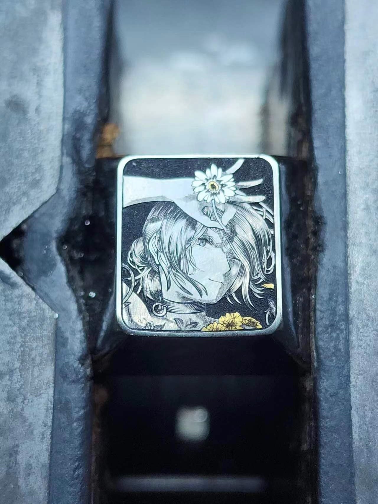 Hand Carved Titanium Alloy Keycaps - Chainsaw Man & Reze Themed 1U Custom Keycaps for Mechanical Keyboards | Perfect for Gaming, Typing & Anime Enthusiasts