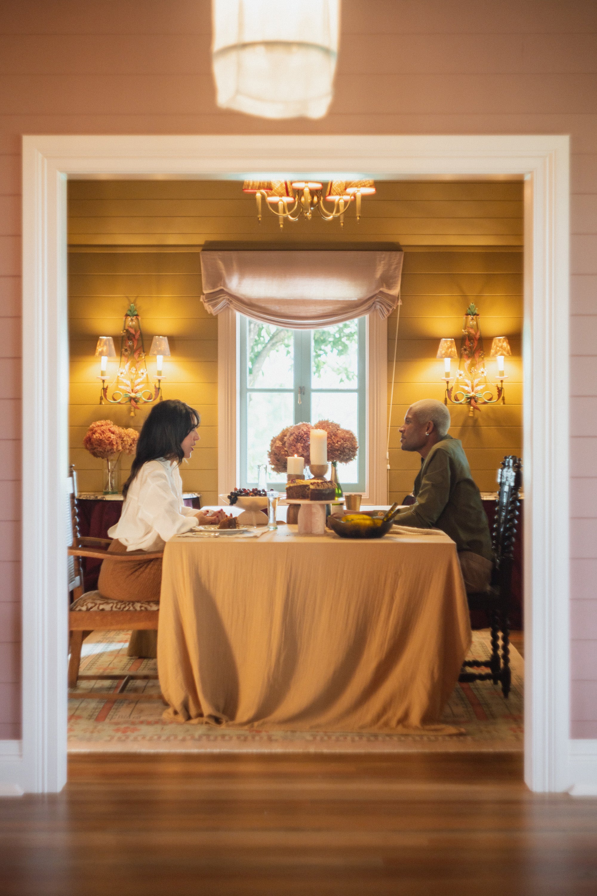 Premium Enes Tablecloth in Nutmeg - Waterproof & Stain-Resistant Polyester Fabric for Dining, Parties, and Outdoor Events