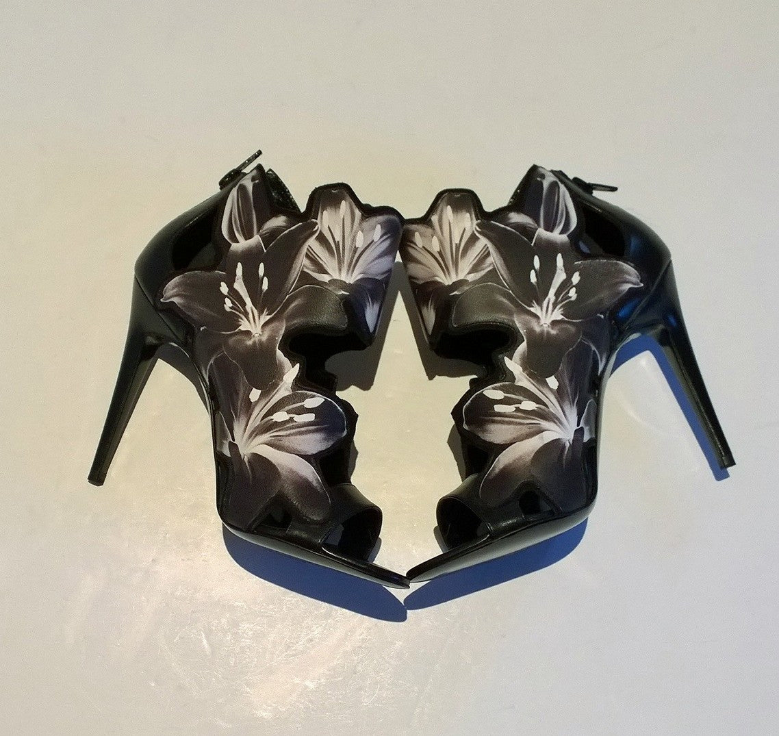 Pierre Hardy Black and White Laser Cut Lily Heels - Women's Fashion High Heels for Party, Wedding & Evening Events | Stylish Designer Pumps for Women
