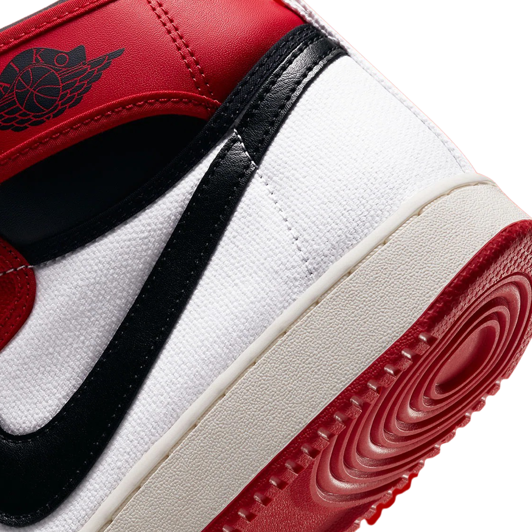 Air Jordan 1 High Retro KO Chicago 2021 Sneakers - White, Black & University Red Colorway - Perfect for Basketball, Streetwear & Sneaker Collectors
