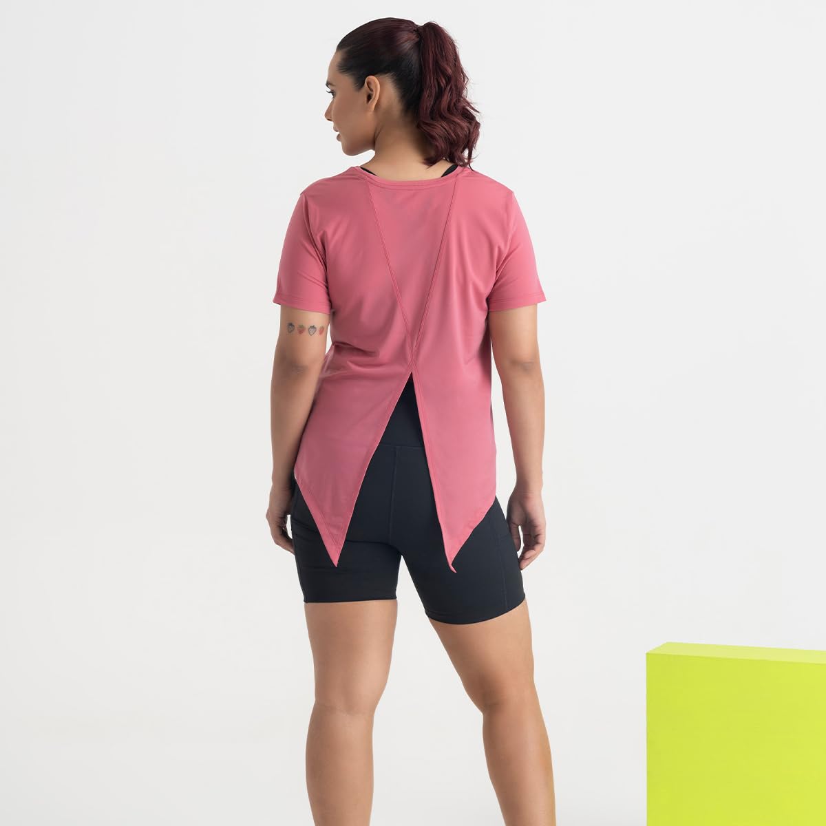 HUNNIT Women's Half Sleeve Gym Top - Solid Workout T-Shirt with Tie Knot Back | Regular Fit Hip-Length Shirt | Quick Dry Moisture Wicking Fabric for Yoga, Running & Fitness