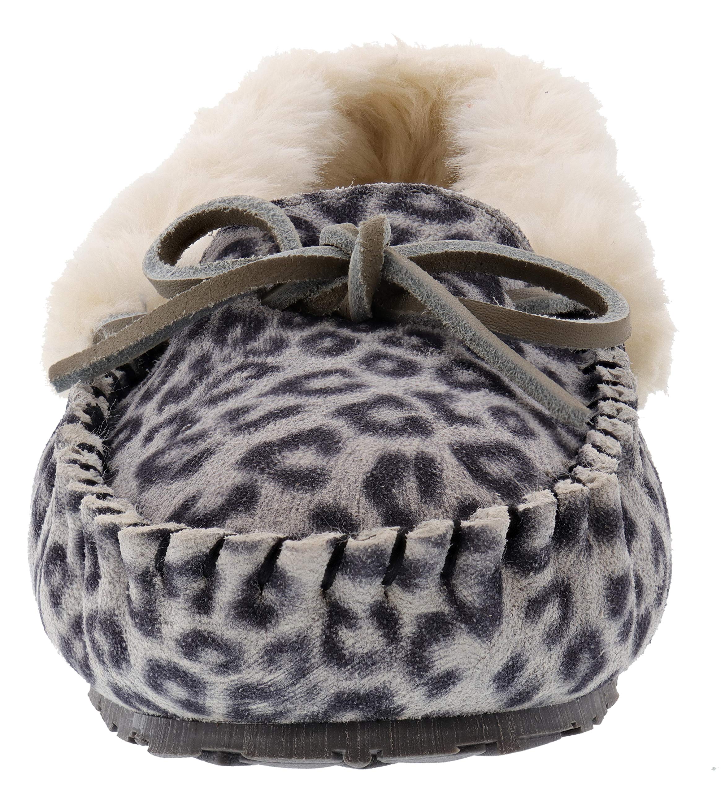 Clarks Women's Dolly Comfort Slip-On Loafers - Lightweight Casual Shoes for Work, Travel & Everyday Wear