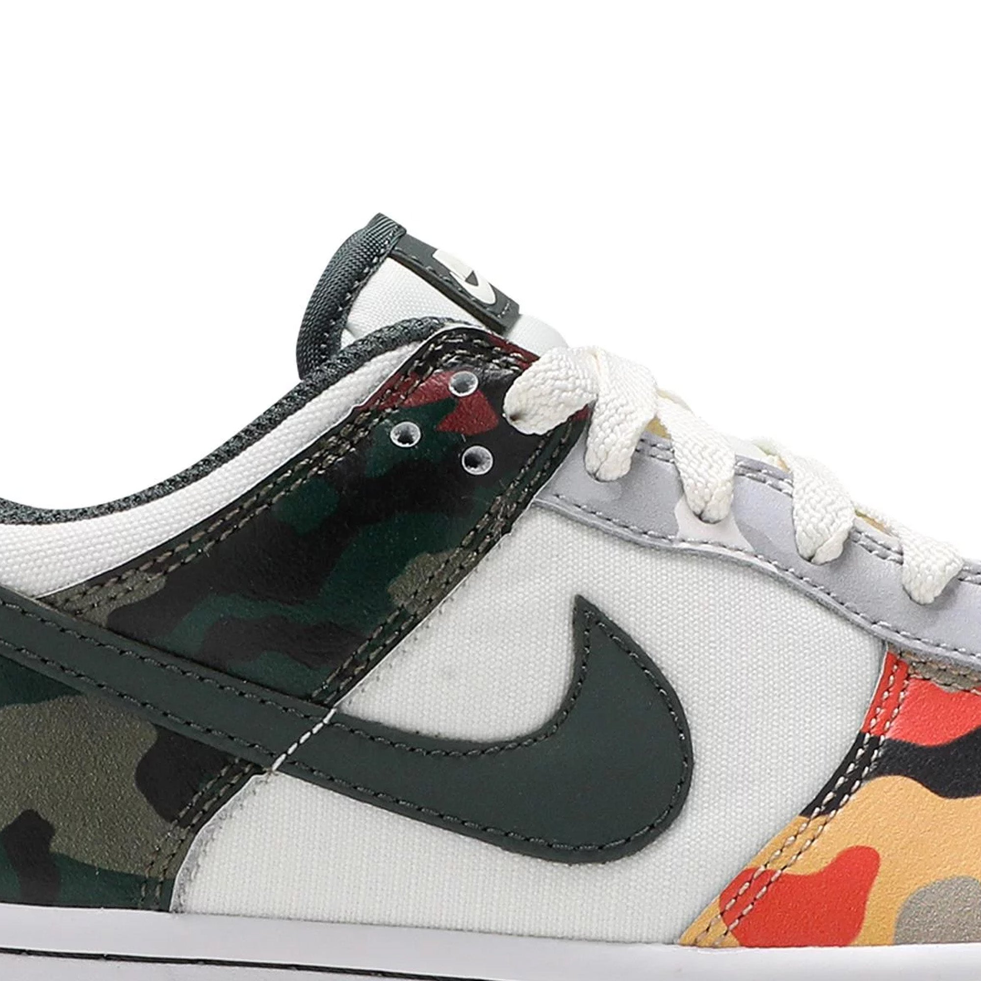 Nike Dunk Low SE 'Sail Multi Camo' GS Sneakers - Women's & Girls' Casual Shoes for Streetwear, Skateboarding & Everyday Fashion