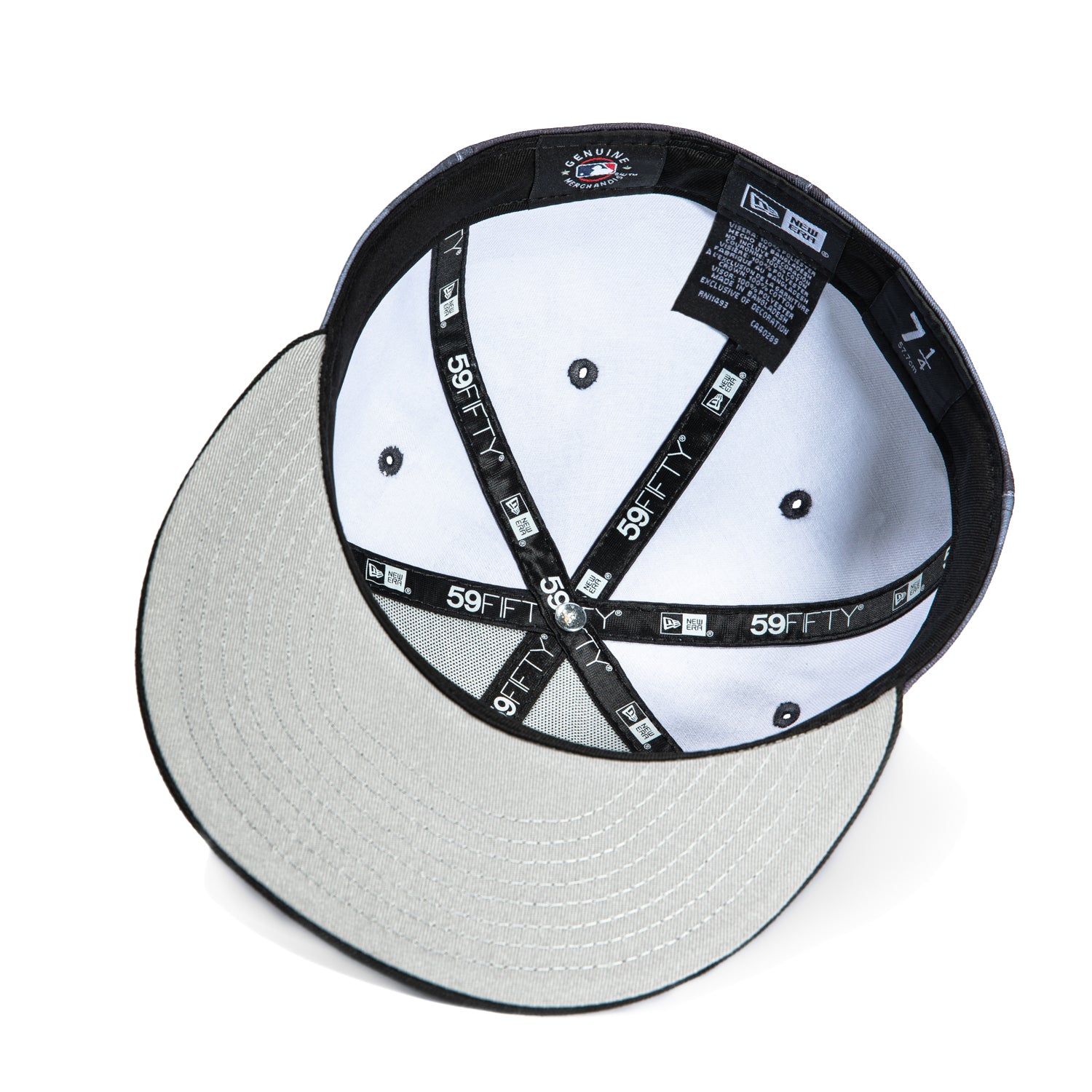 New Era 59Fifty Camo New York Yankees Glow in the Dark Baseball Cap - Adjustable Black Camouflage Hat for Men & Women - Perfect for Night Games, Concerts & Outdoor Activities