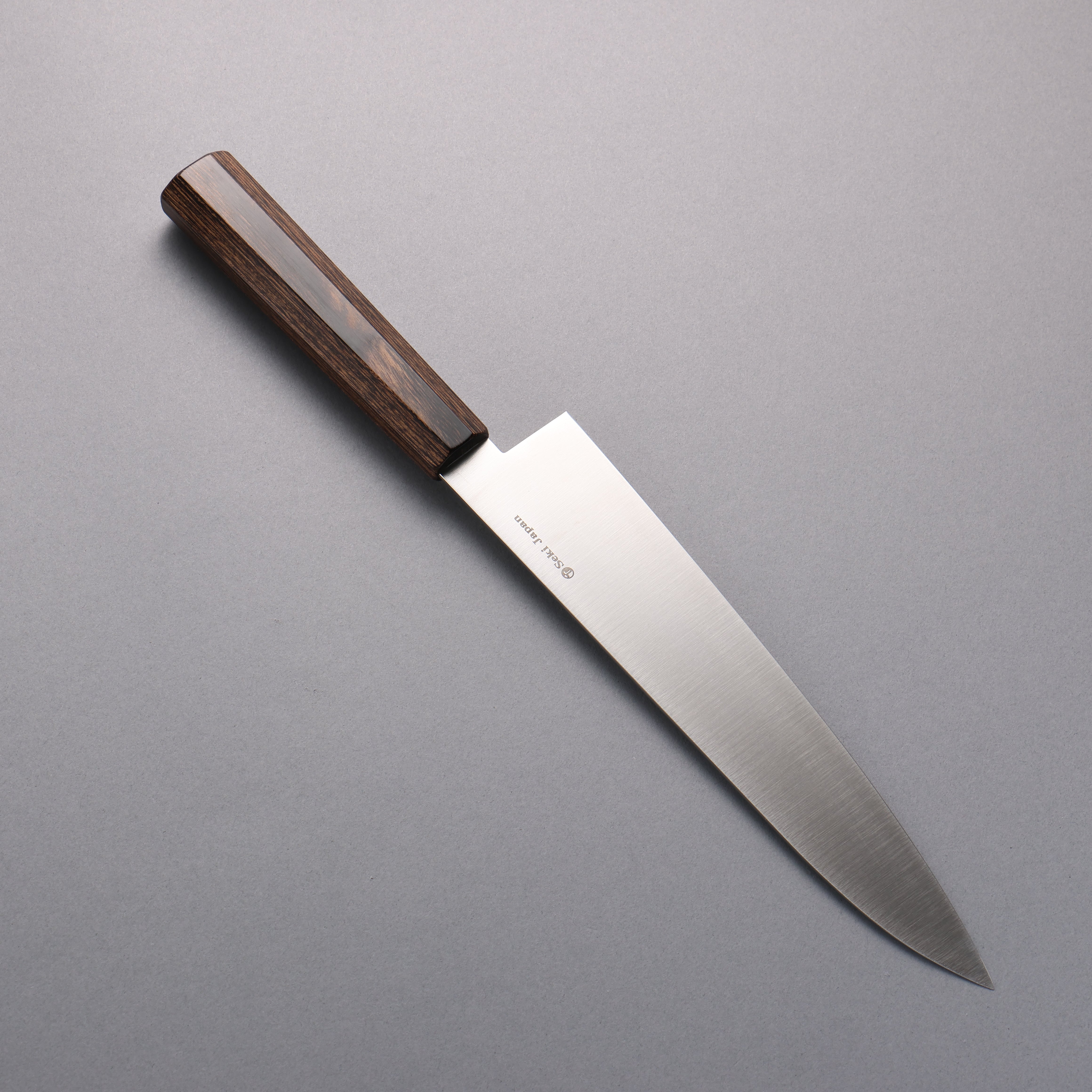 Premium Kanetsune Ichizu VG10 Gyuto 210mm Japanese Chef Knife - Brown Pakka Wood Handle - Perfect for Sushi, Meat Cutting & Professional Kitchen Use