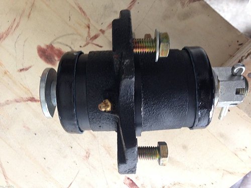 Rhino Alamo Rotary Cutter Tapered Roller Bearing Tailwheel Hub (Part #00776214) - Durable Replacement for Farming & Landscaping Equipment