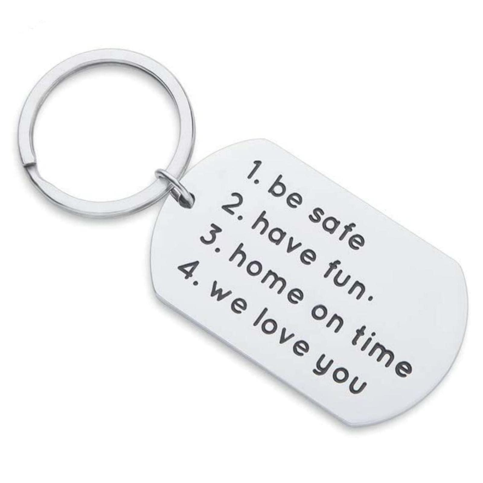 AHECZZ Stylish Men's Keychain - Retro Pendant Key Ring for Men, Durable Metal Key Holder - Perfect Gift for Dad, Husband, Boyfriend - Great for Everyday Use, Travel & Car Keys Organization