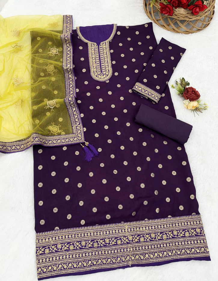 Elegant Purple Plus Size Jacquard Embroidered Punjabi Suit Set for Women | Traditional Indian Ethnic Wear | Perfect for Weddings, Festivals & Special Occasions