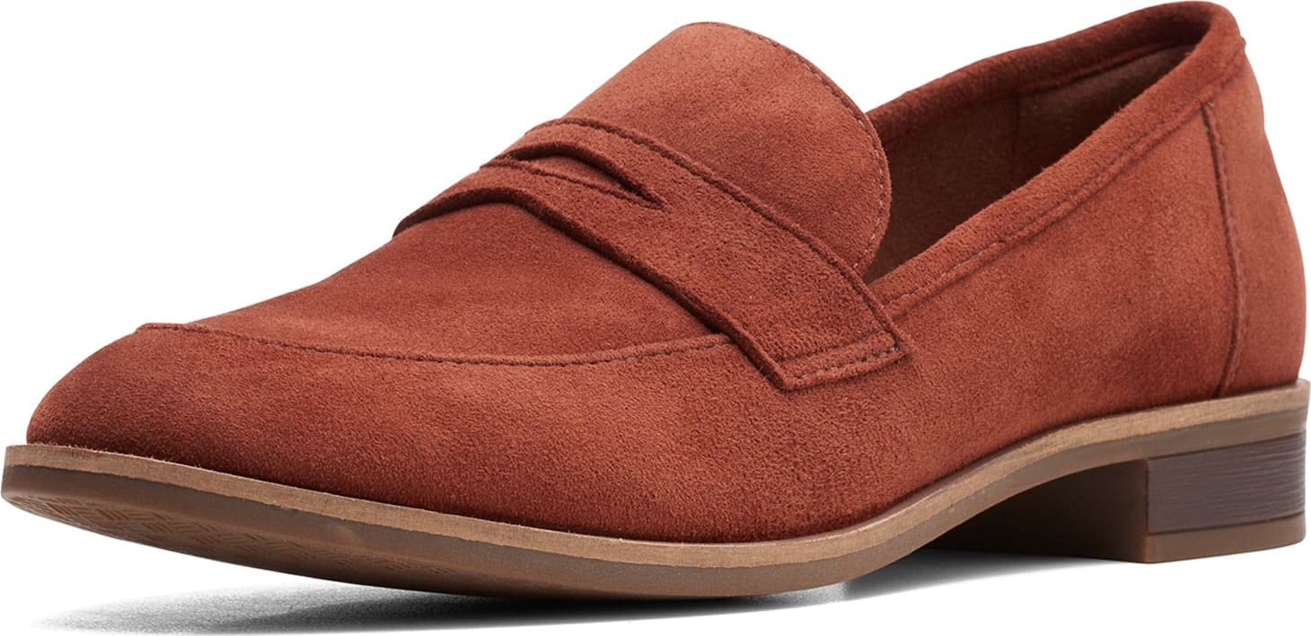 Clarks Women's Trish Rose Loafer - Comfortable Slip-On Shoes for Work, Office & Casual Wear | Breathable Leather Flats with Cushioned Insoles | Perfect for Business, Travel & Everyday Use