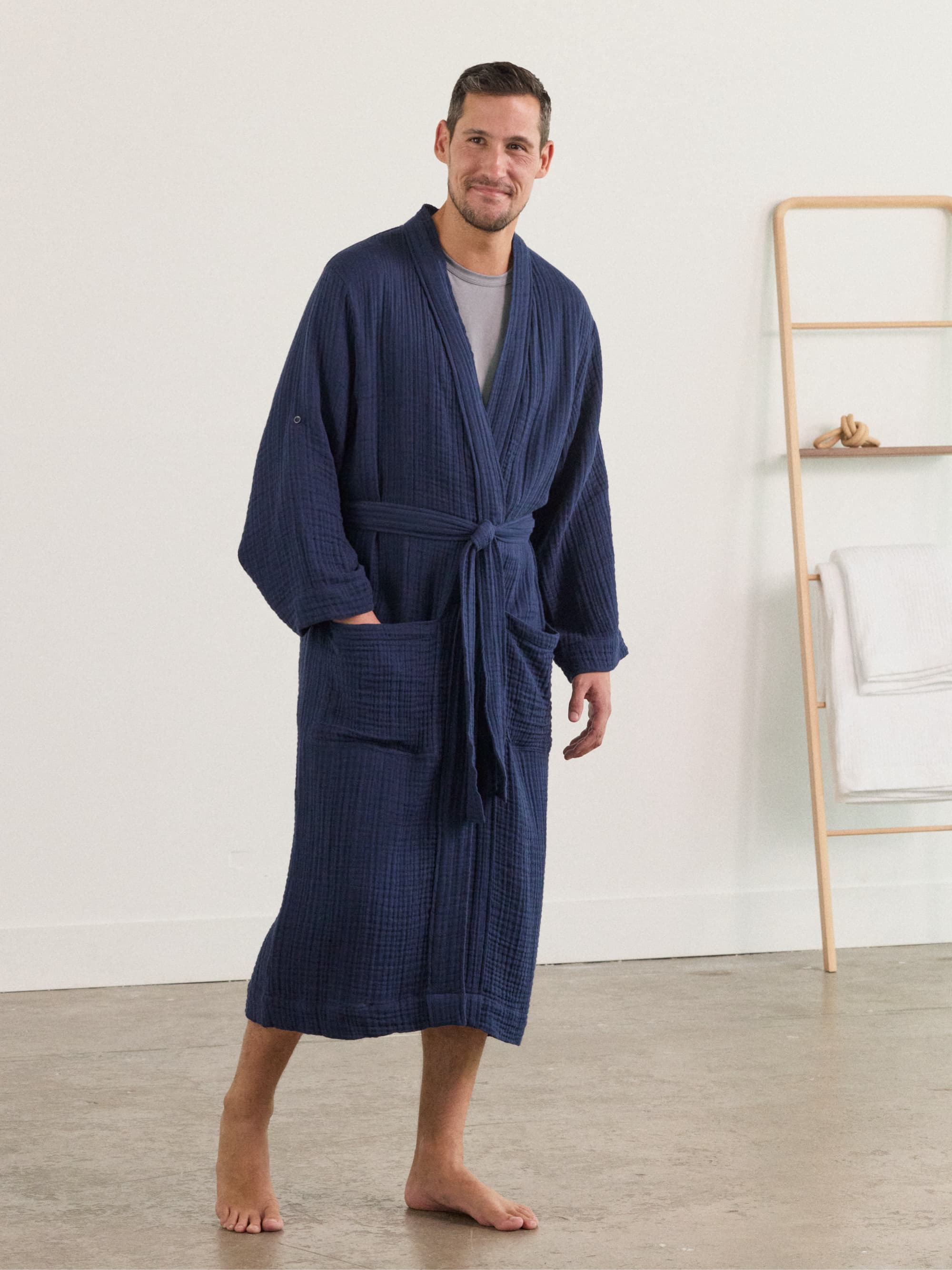 Organic Cotton Robe for Women & Men - Soft & Breathable Bathrobe with Pockets - Perfect for Spa, Lounge & Home Relaxation