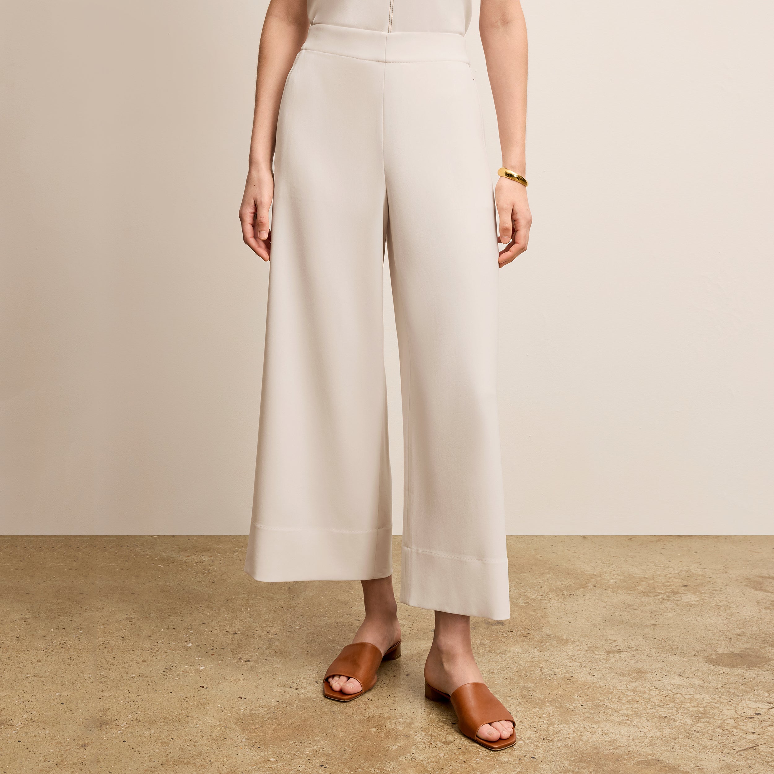 Elena Culotte Everyday Crepe Pants with Topstitch Detail - Comfortable Eggshell Women's Trousers for Work, Office & Casual Wear