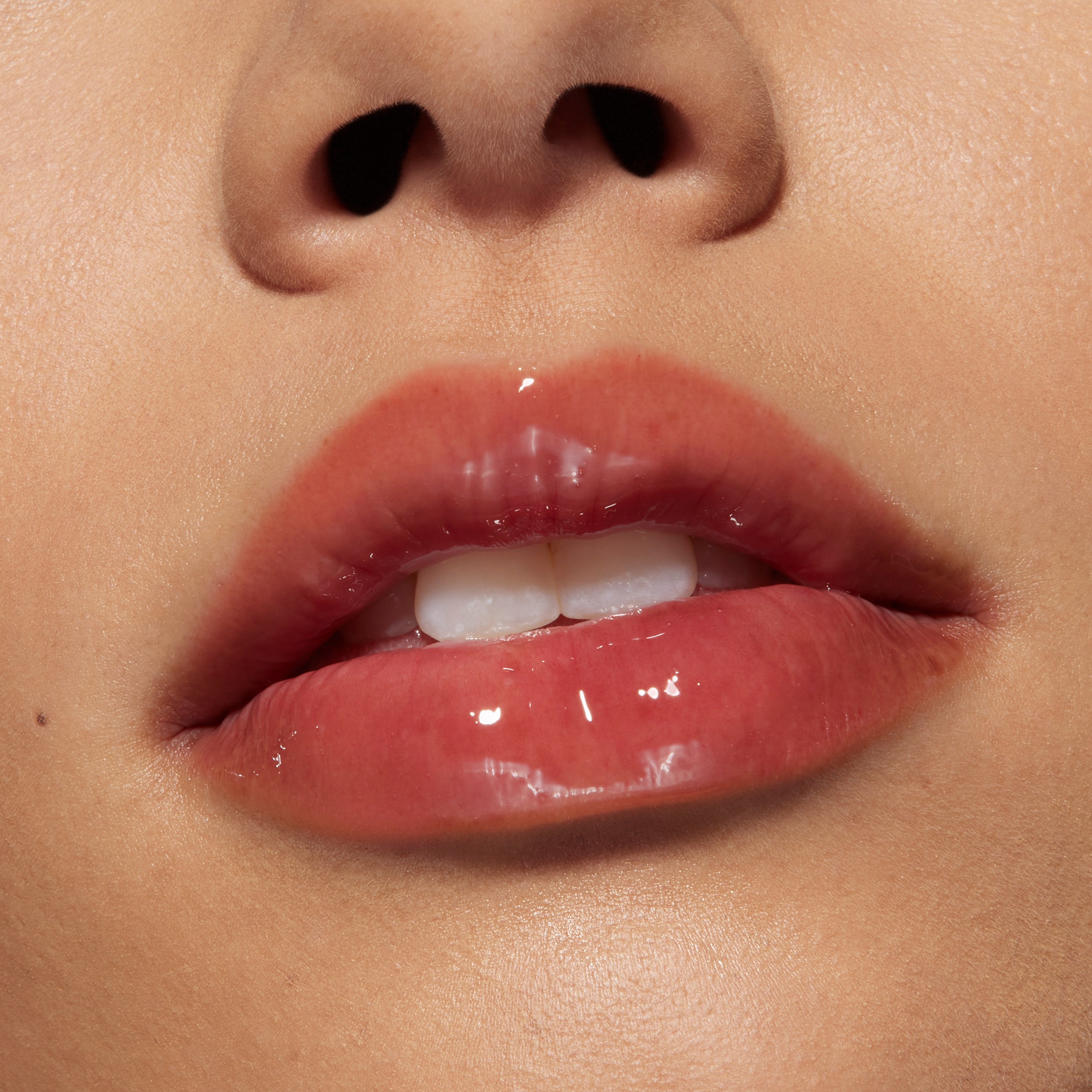 Gloss Drip - High Shine Lip Gloss for Hydration & Plump Lips | Perfect for Everyday Wear & Special Occasions