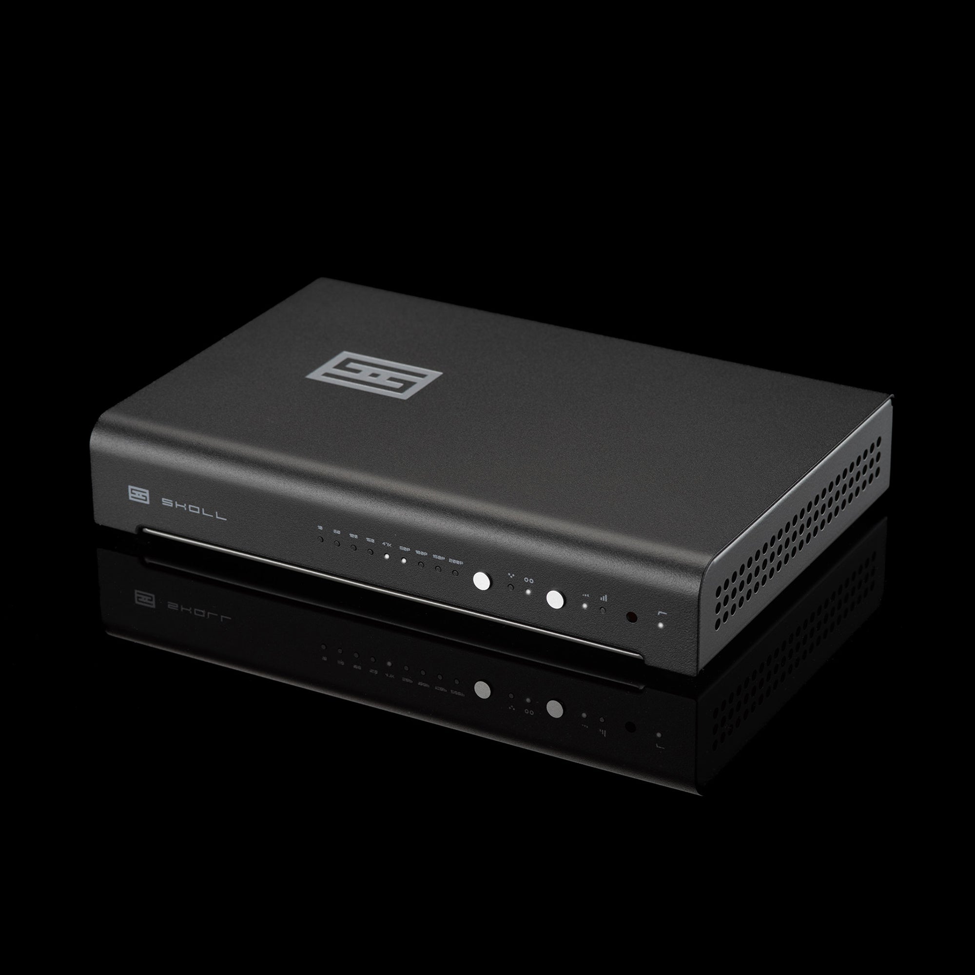 Schiit Audio Skoll MM/MC Phono Preamplifier - High-End Turntable Preamp for Vinyl Records | Home Audio & Hi-Fi System Setup | Perfect for Audiophiles & Music Enthusiasts