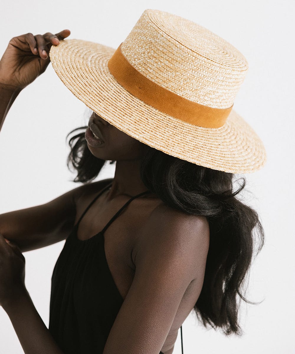 Stylish Capri Short Brim Boater Straw Hat for Women - Summer Beach Vacation, Garden Party & Outdoor Fashion Accessory