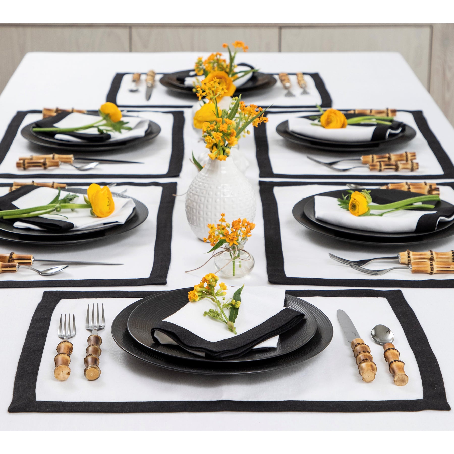 Premium Classic Cotton Placemats Set of 4 - Elegant Table Decor for Dining Room, Kitchen & Holiday Gatherings