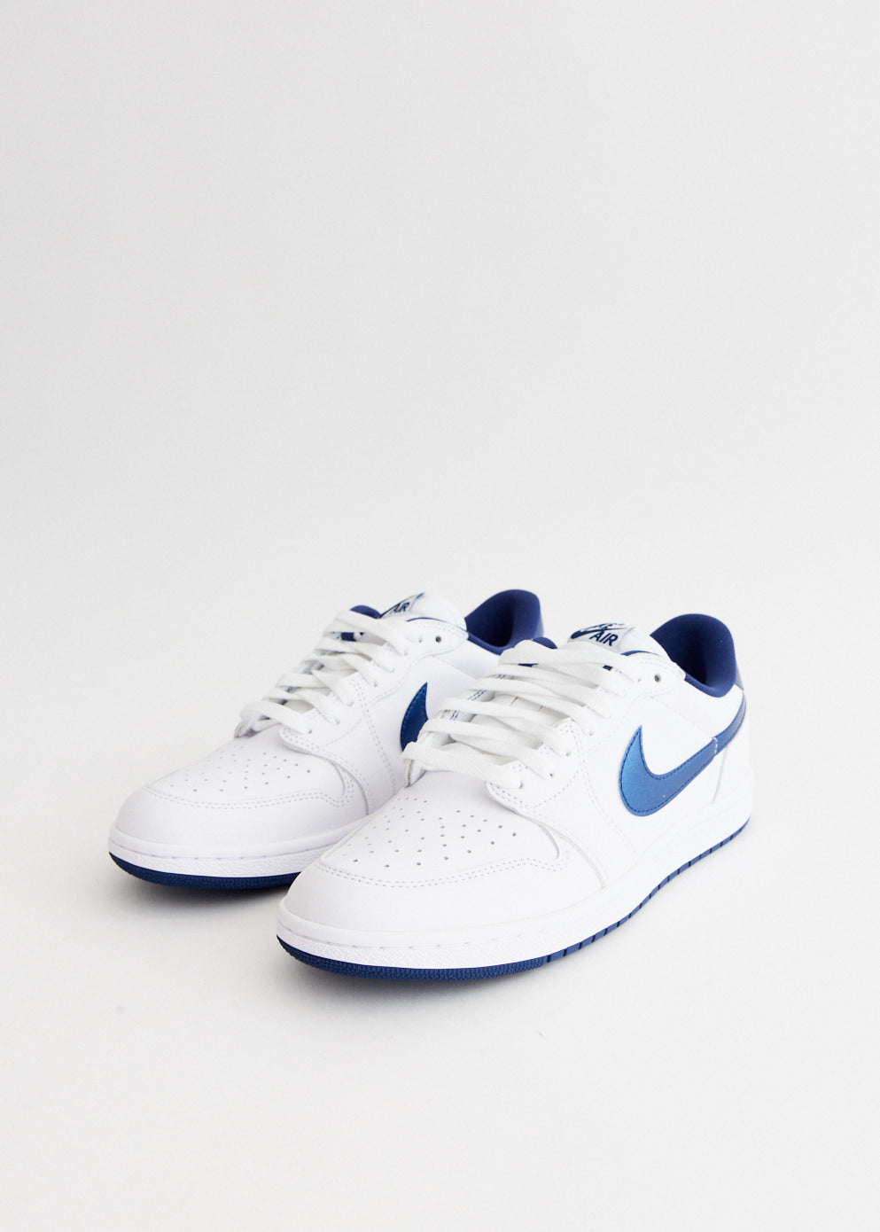 Air Jordan 1 Low 85 'Metallic Navy' Men's Basketball Shoes - Retro Style Sneakers for Casual Wear & Street Fashion