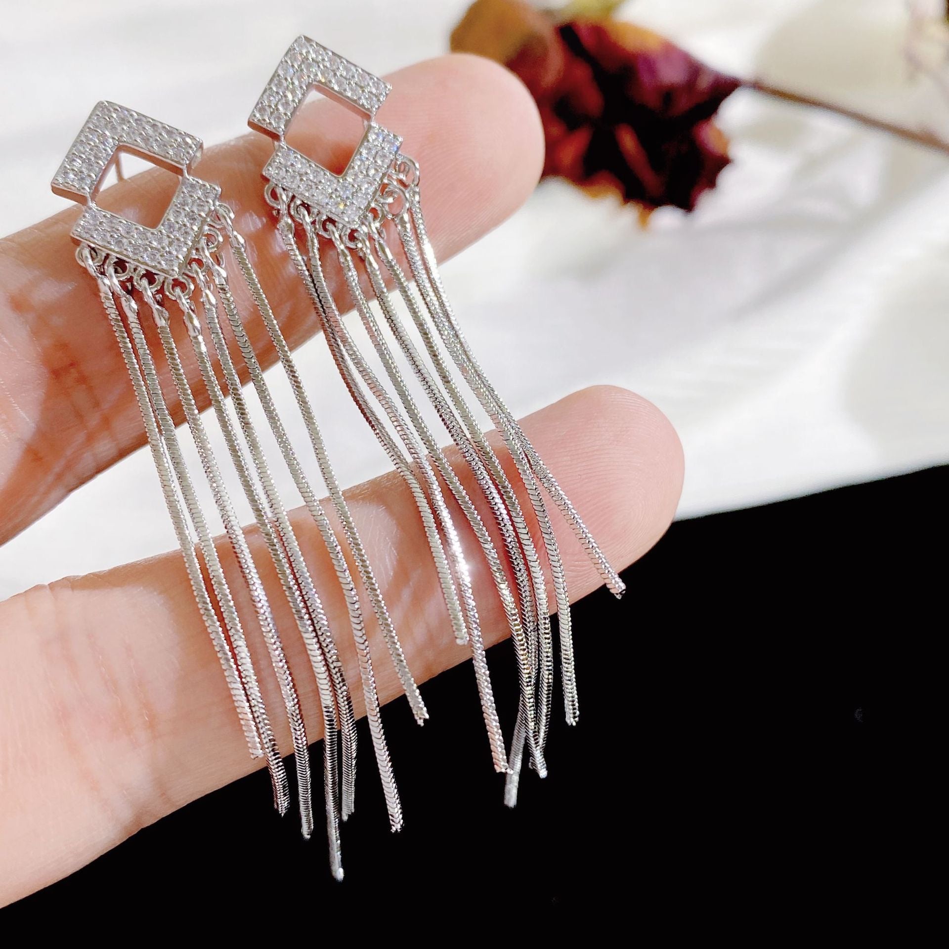 Stylish Rhombus Rhinestone Tassel Fringe Earrings for Women | Fashion Dangle Drop Earrings for Party, Wedding & Evening Out