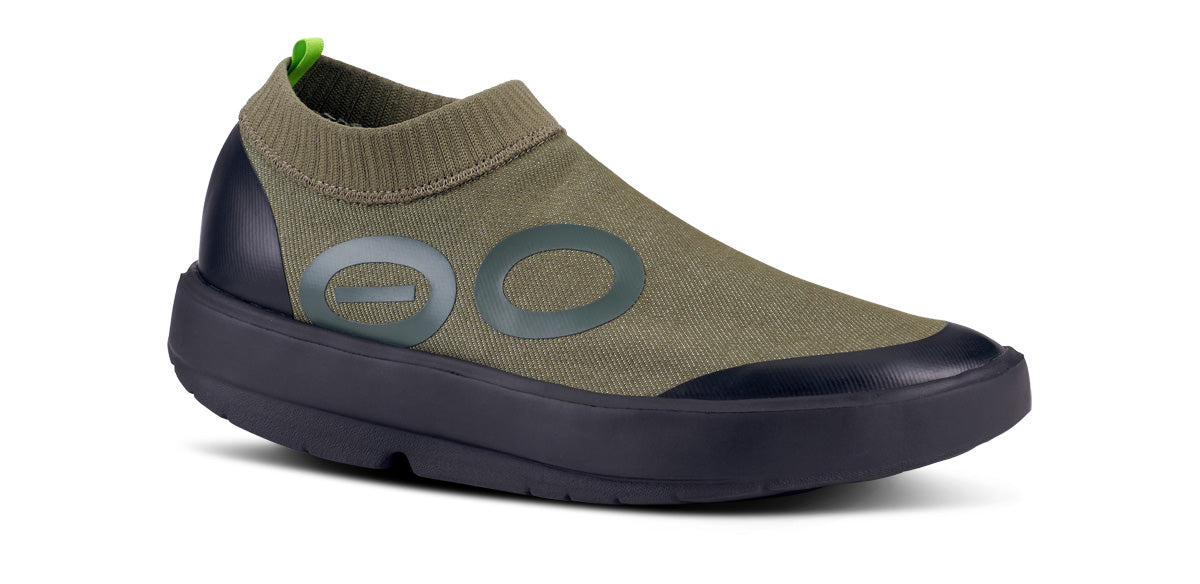 Men's OOmg eeZee Mid Shoe - Lightweight Comfortable Sneakers for Walking & Running - Black & Green Athletic Shoes (Perfect for Gym, Workout & Casual Wear) - ON SALE