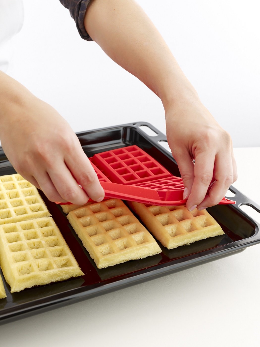 Lekue Silicone Waffle Mold Set of 2 - Non-Stick Red Waffle Maker for Perfect Homemade Breakfast - Ideal for Pancakes, Muffins & Baking (Model #)