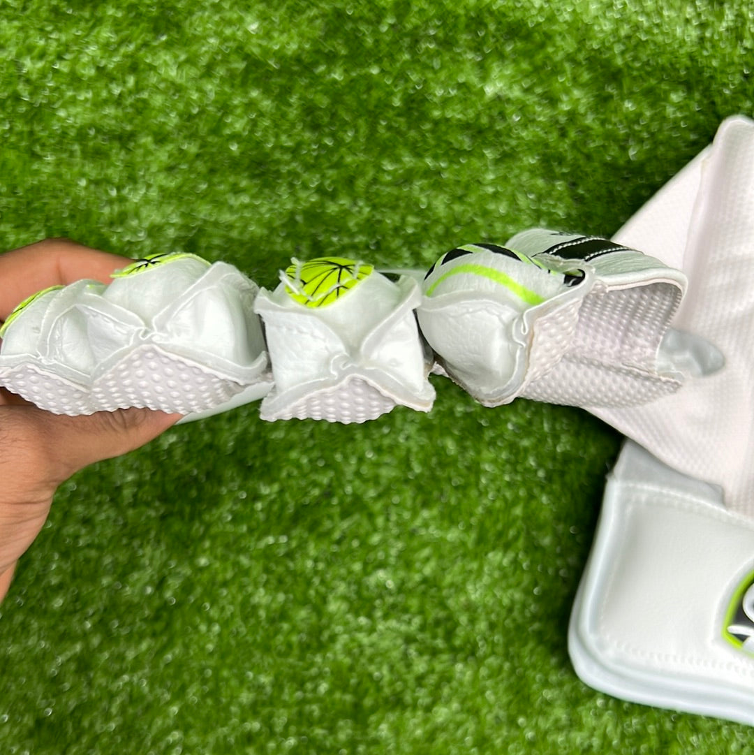 SG Club Junior/Youth Cricket Wicket Keeping Gloves - Premium Protective Gear for Young Cricketers - Perfect for Practice, Training & Matches