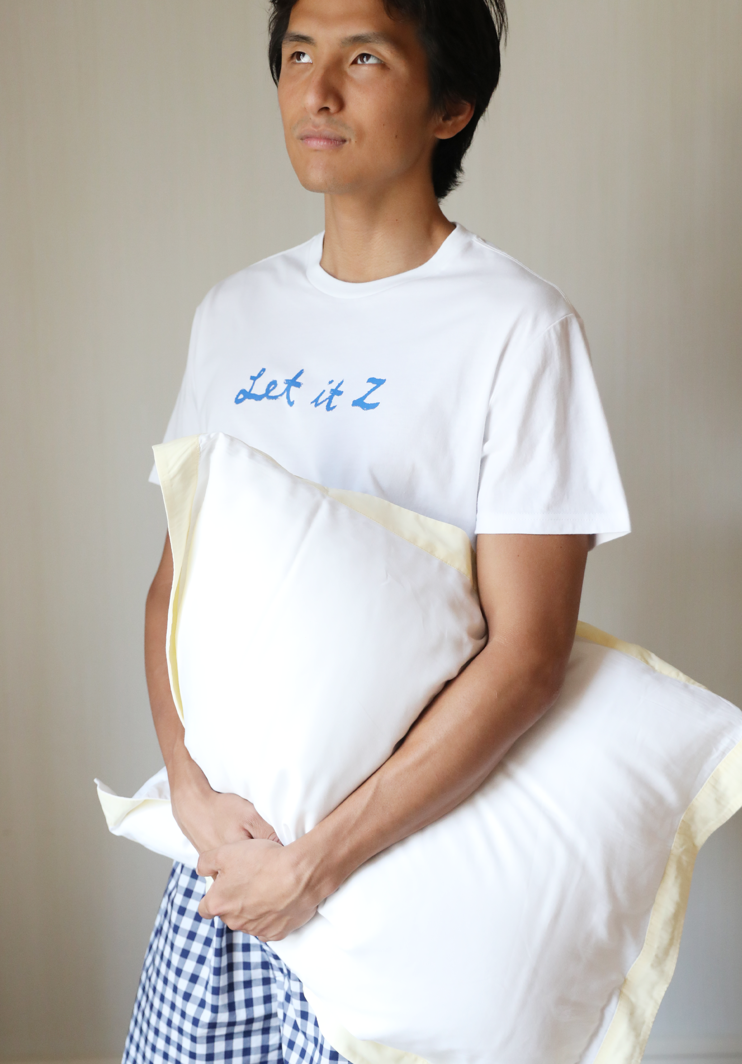 Let it Z White T-Shirt - Soft Cotton Tee for Casual Wear, Street Style & Everyday Comfort