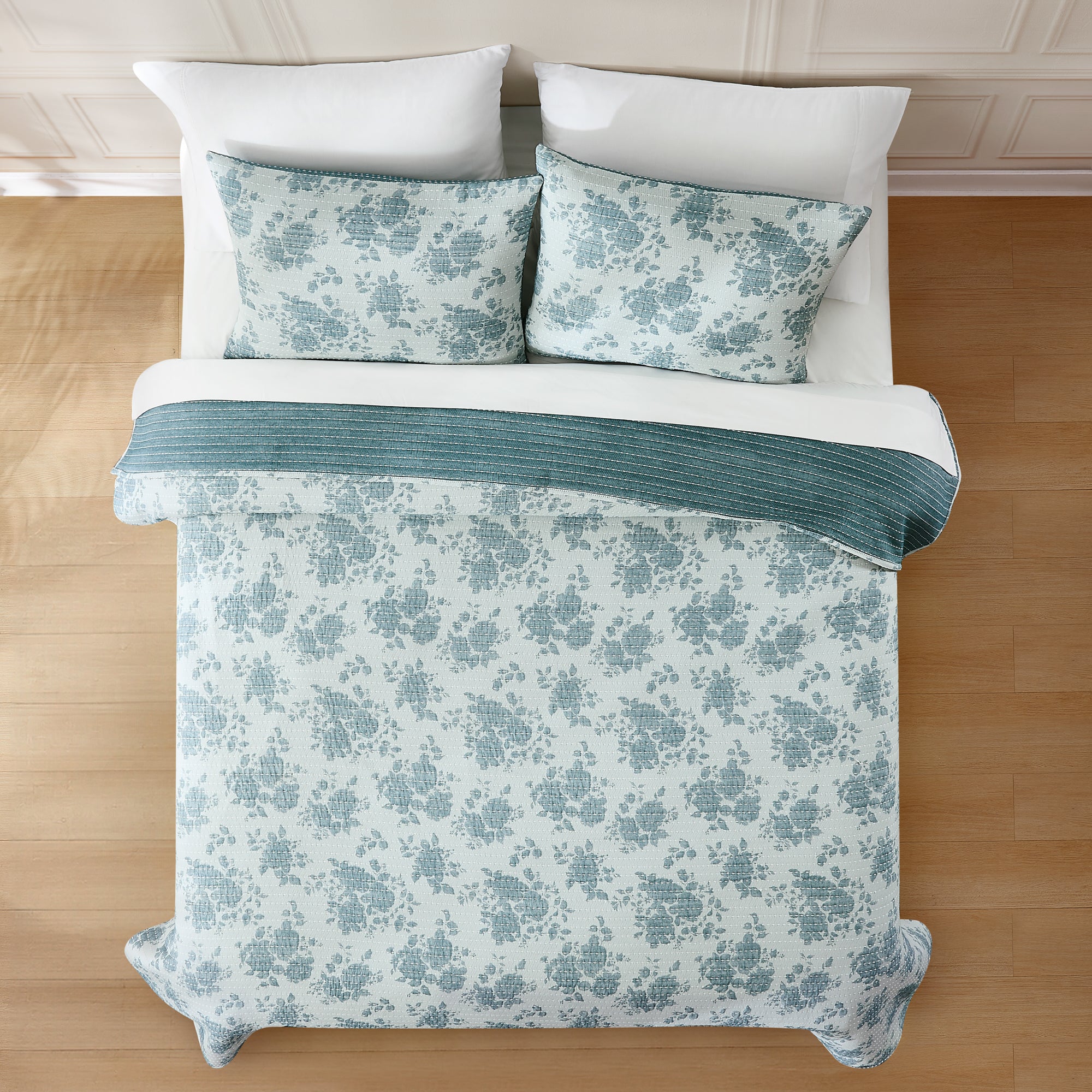 Luxury Rose Garden Jacquard Matelasse Coverlet Set - Queen Size Bedspread with Elegant Pick Stitch Design | Perfect for Master Bedroom Decor, Guest Room & Hotel Luxury Bedding