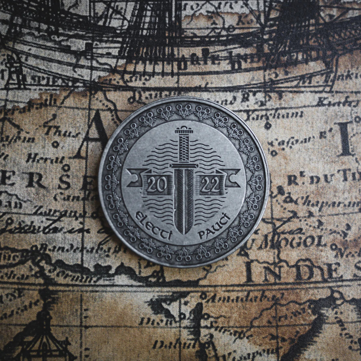 GiantMouse 2022 Coin - Limited Edition Collectible Challenge Coin for Military, Police & First Responders | Perfect for Gift Giving, Display & Coin Collections