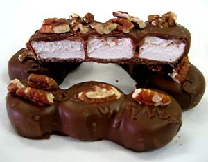 Wockenfuss Candies Milk Chocolate Heavenly Rocky Road - 2lb Bag | Premium Gourmet Chocolate Candy for Gifts, Parties & Dessert Toppings | Perfect for Holidays, Birthdays & Sweet Treats