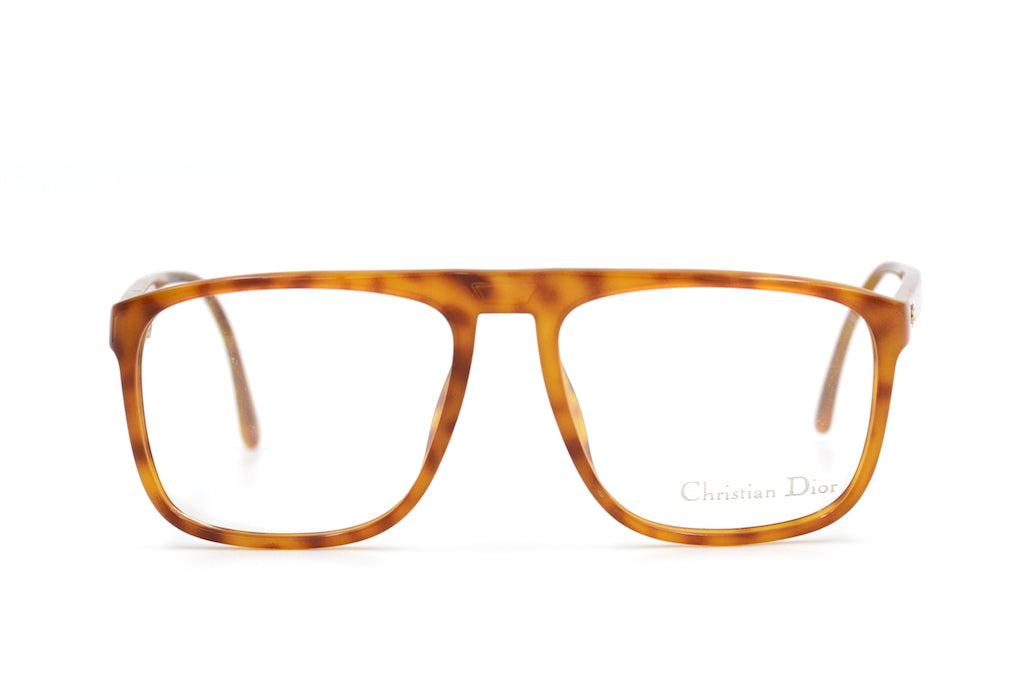 Christian Dior 2579 11 Sunglasses - Luxury Designer Shades for Women & Men - UV Protection & Fashion Statement - Perfect for Beach, Driving & Outdoor Activities