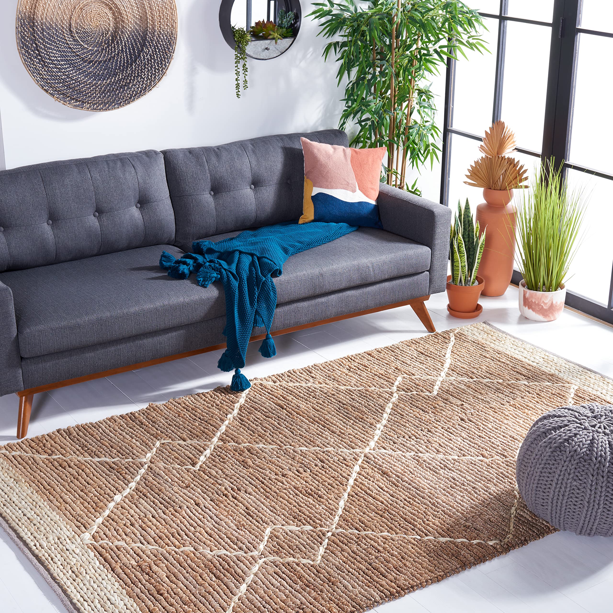 SAFAVIEH Handmade Natural Fiber Jute Rug 4' x 6' - Farmhouse Moroccan Boho Style, Ivory & Natural, Durable for High Traffic Areas | Perfect for Entryway, Living Room, Bedroom Decor | Eco-Friendly Home Accent (NF952A)