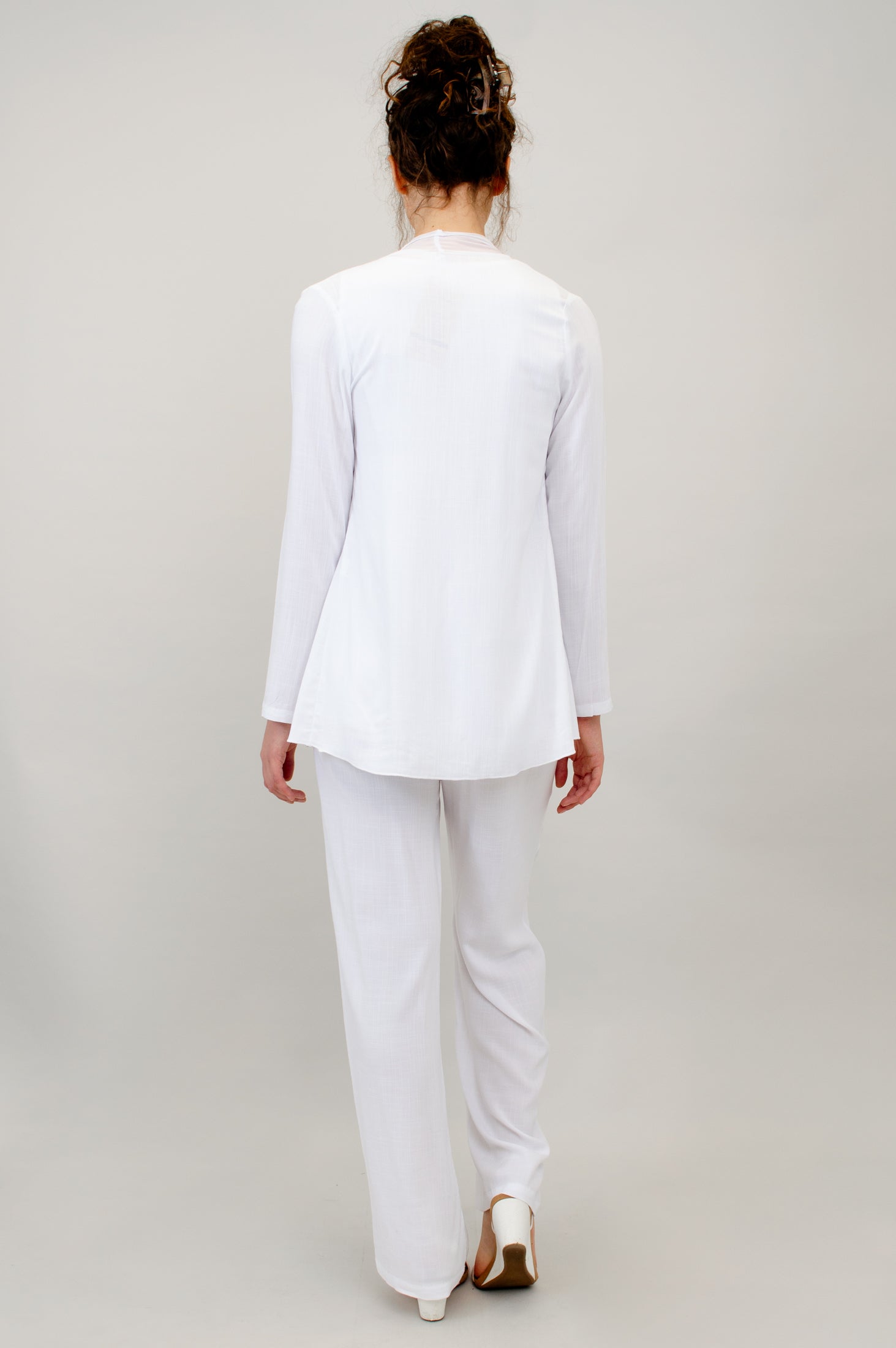 Premium Diana Jacket - White Linen Bamboo Blend Women's Lightweight Coat for Spring & Summer Outdoor Activities