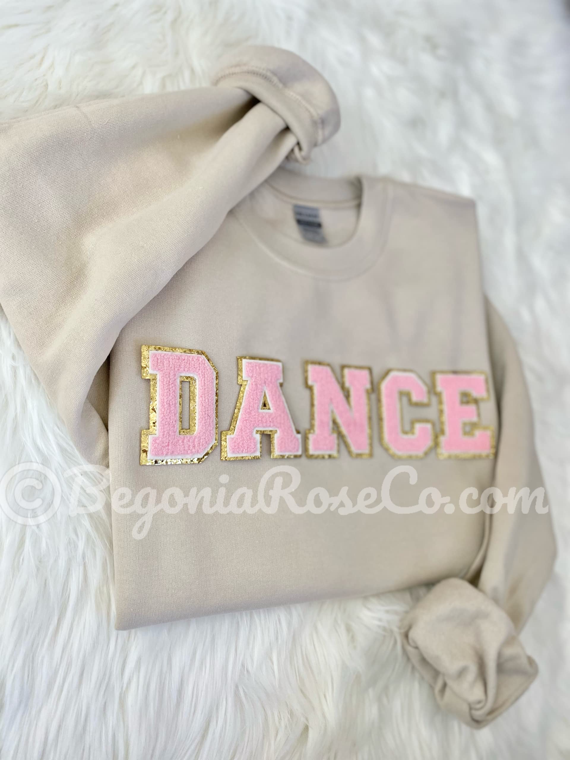 Custom Embroidered Chenille Patch Sweatshirt - Personalized Mama, Wifey, Bride, Last Name or Teacher/Nurse Gift (Medium, Sand Color) - Perfect for Holidays, Bridal Parties, Mother's Day & Casual Wear