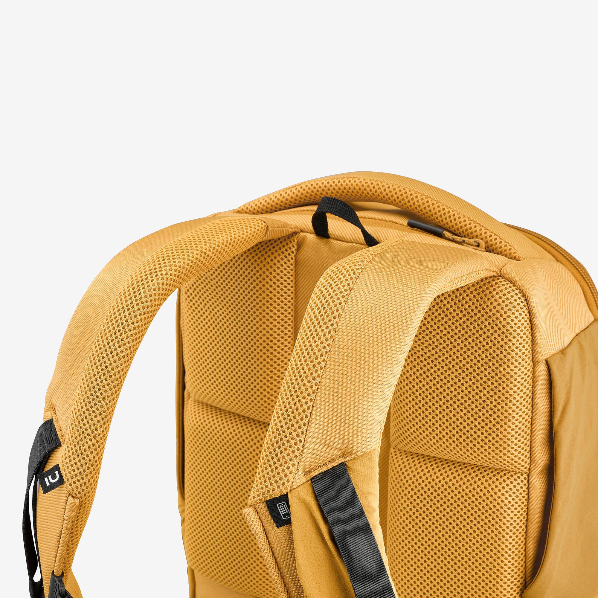 Quechua NH Escape 500 16L Lightweight Hiking Backpack - Perfect for Day Hikes, Camping & Outdoor Adventures