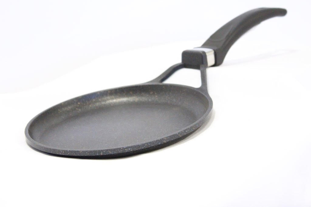 11/28cm Large Marble Round Griddle for Gas Stoves - Heavy Duty Comal Grande Redondo for Cooking Tortillas, Pancakes & More - Perfect for Home & Outdoor BBQ Use