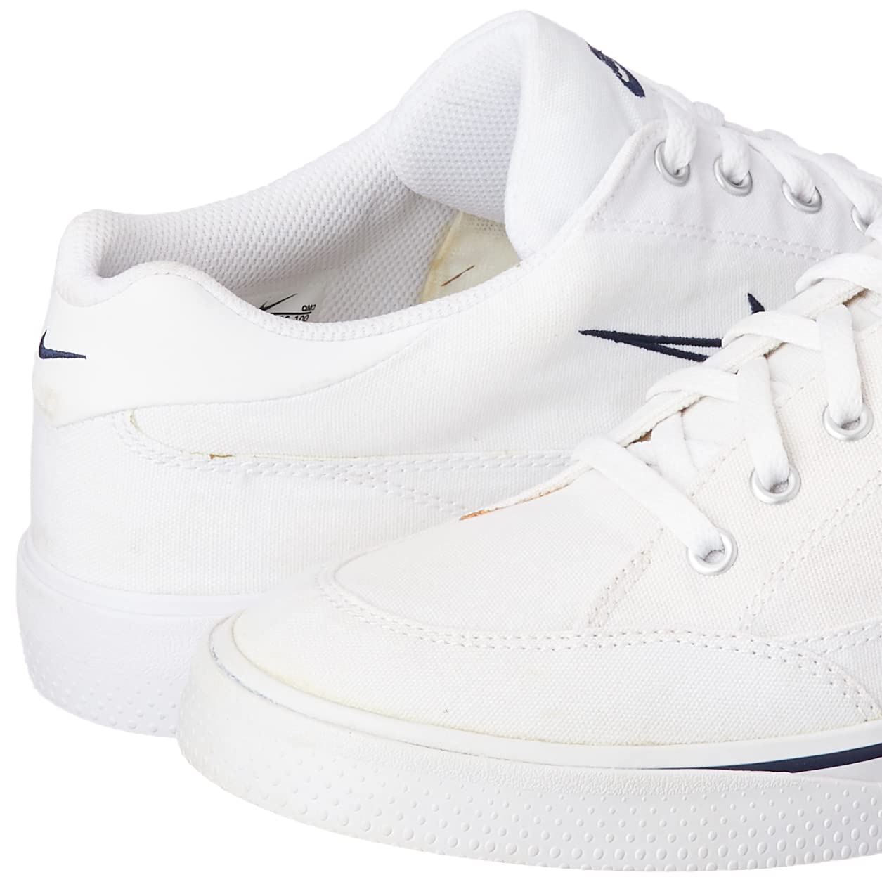 Nike Boys' Running Sneakers - Lightweight Athletic Shoes for Kids - Perfect for School, Sports & Everyday Play