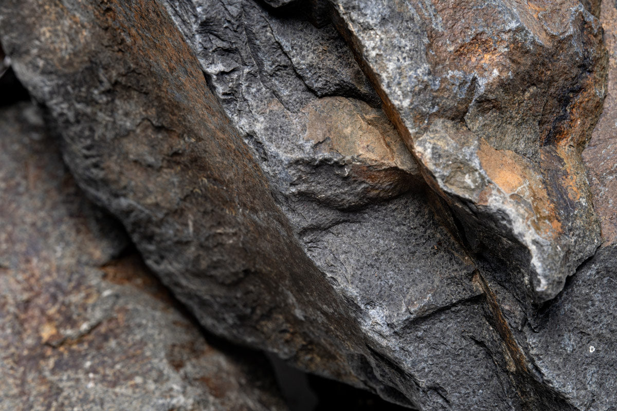 Ancient Stone - Natural Decorative Stones for Home & Garden Landscaping, Zen Decor, Aquariums & Terrariums - Perfect for DIY Projects, Meditation Spaces & Outdoor Decor