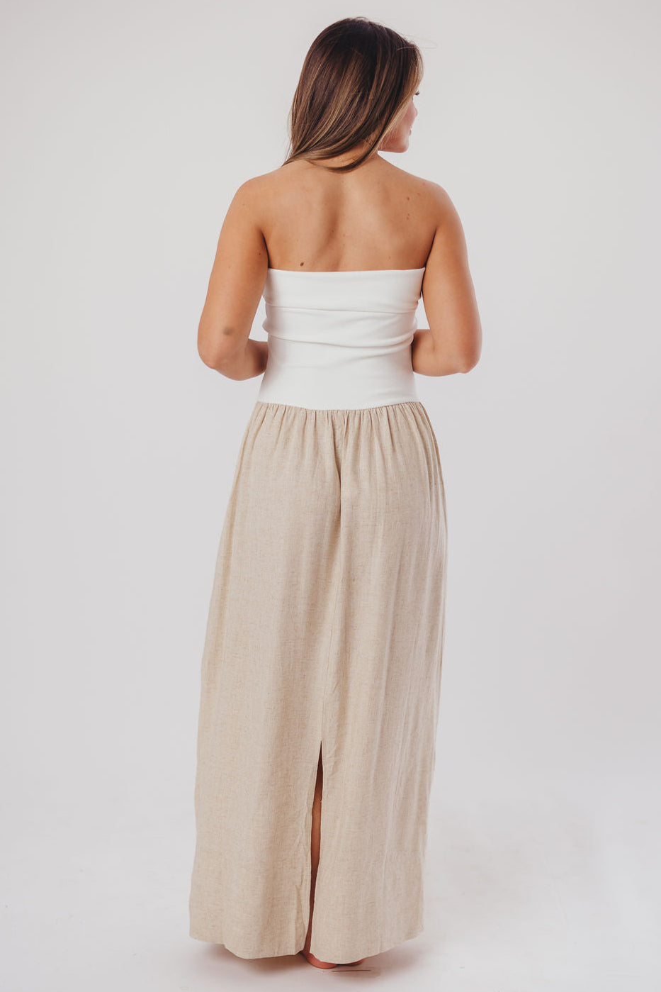 Kaylee Linen & Ribbed Knit Maxi Dress - White/Oatmeal - Elegant Summer Beach Dress for Women, Perfect for Vacations, Weddings & Casual Outings