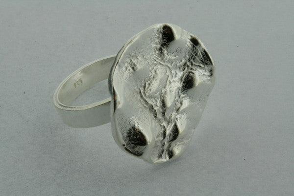 Elephant Skin Pattern Disc Ring for Women - Unique Boho Jewelry for Casual Wear, Parties & Gifts