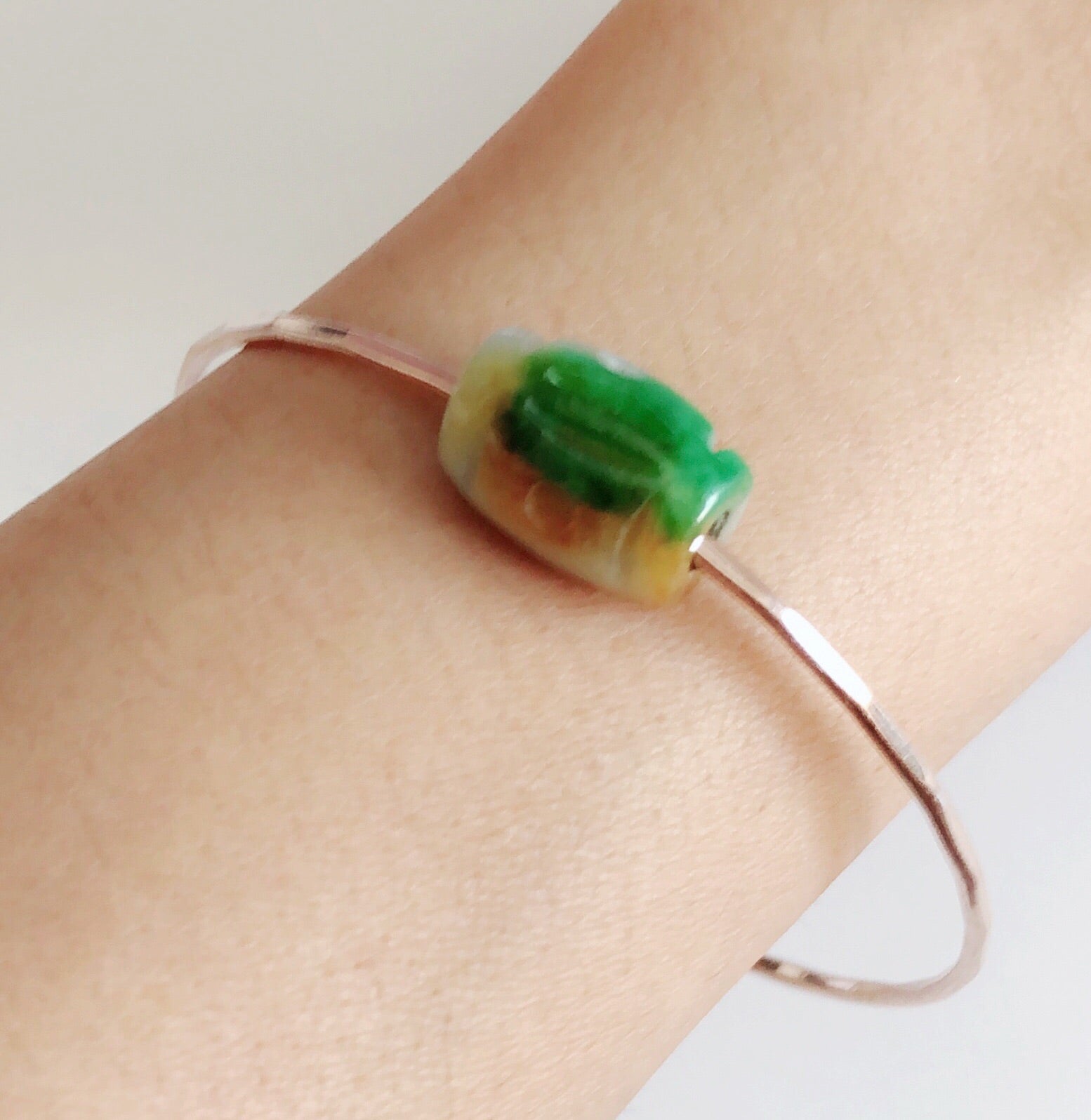 KEIKE Multicolor Carved Jade Bead Bangle Bracelet (B405) - Elegant Handmade Jewelry for Women, Perfect for Parties, Weddings & Daily Wear