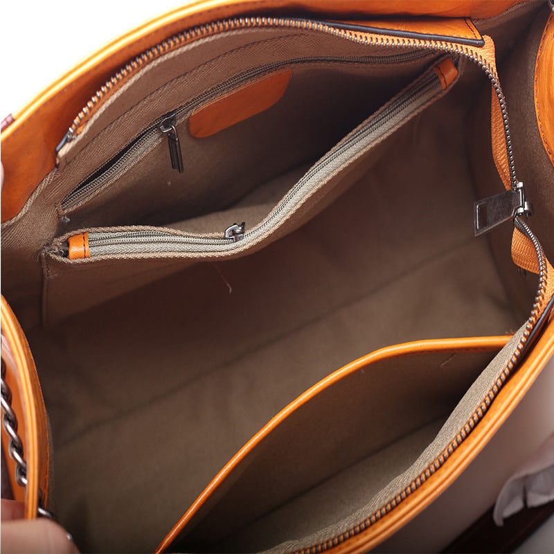 Timeless Chain Shoulder Tote Bag for Women - Elegant Leather Handbag with Gold Chain Strap - Perfect for Work, Travel and Everyday Use