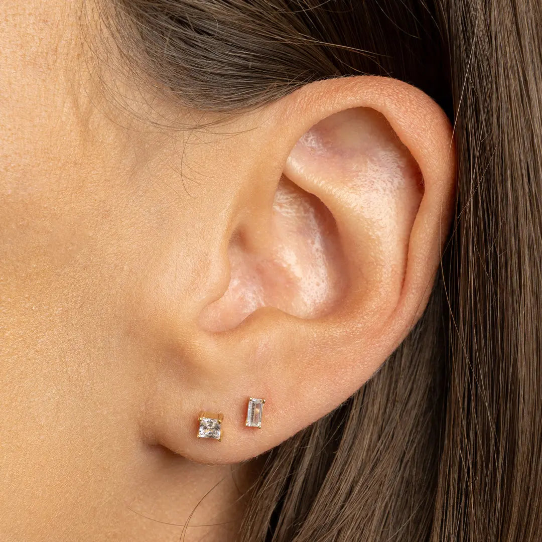 Vega Studs - Stylish Rhinestone Earrings for Women, Trendy Punk Gothic Jewelry for Parties, Concerts & Night Out