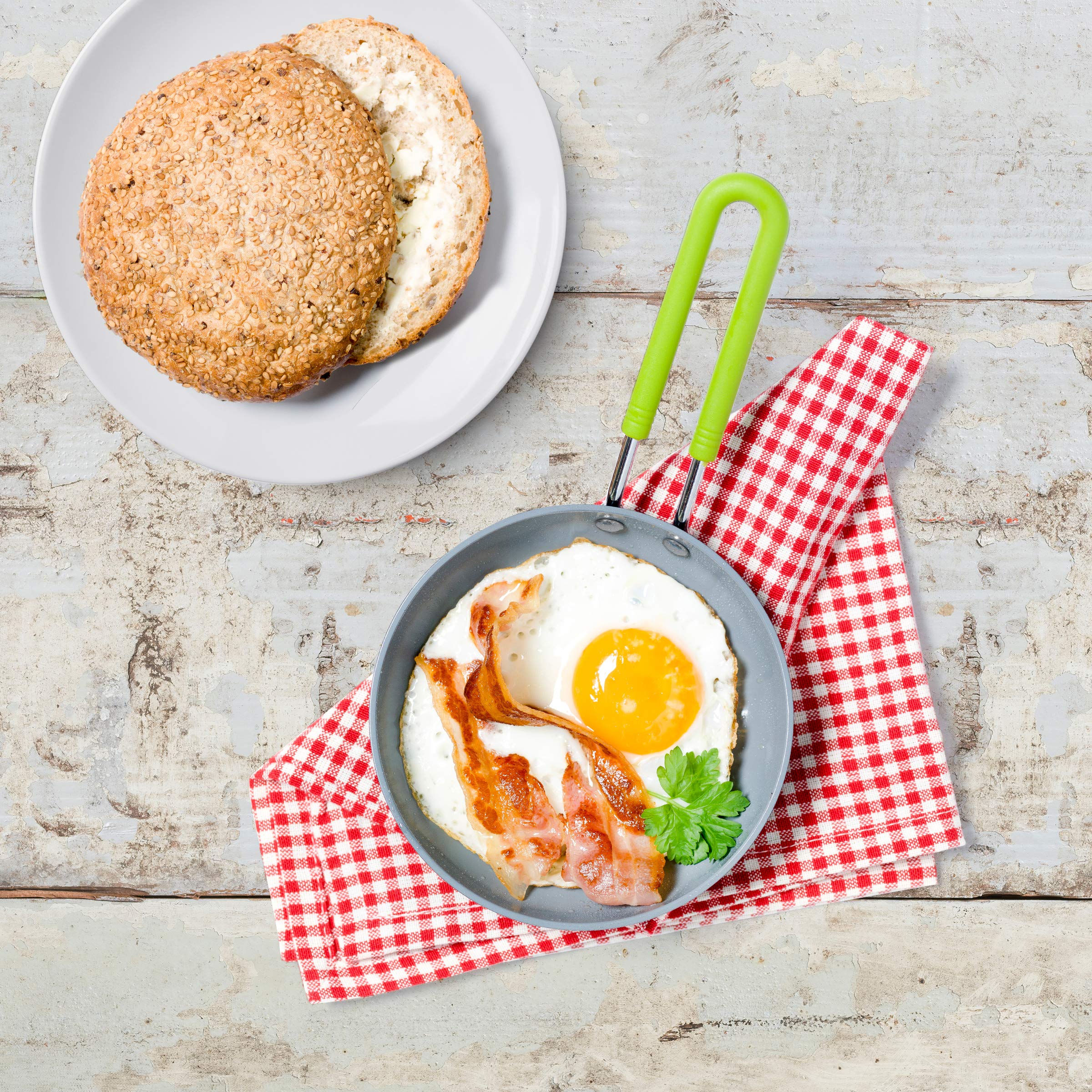 GreenPan Mini 5-Inch Ceramic Nonstick Egg Pan - PFAS-Free, Dishwasher Safe & Stay Cool Handle - Perfect for Cooking Eggs, Omelets & Pancakes - Healthy Non-Toxic Frying Pan for Small Kitchen & RV Use