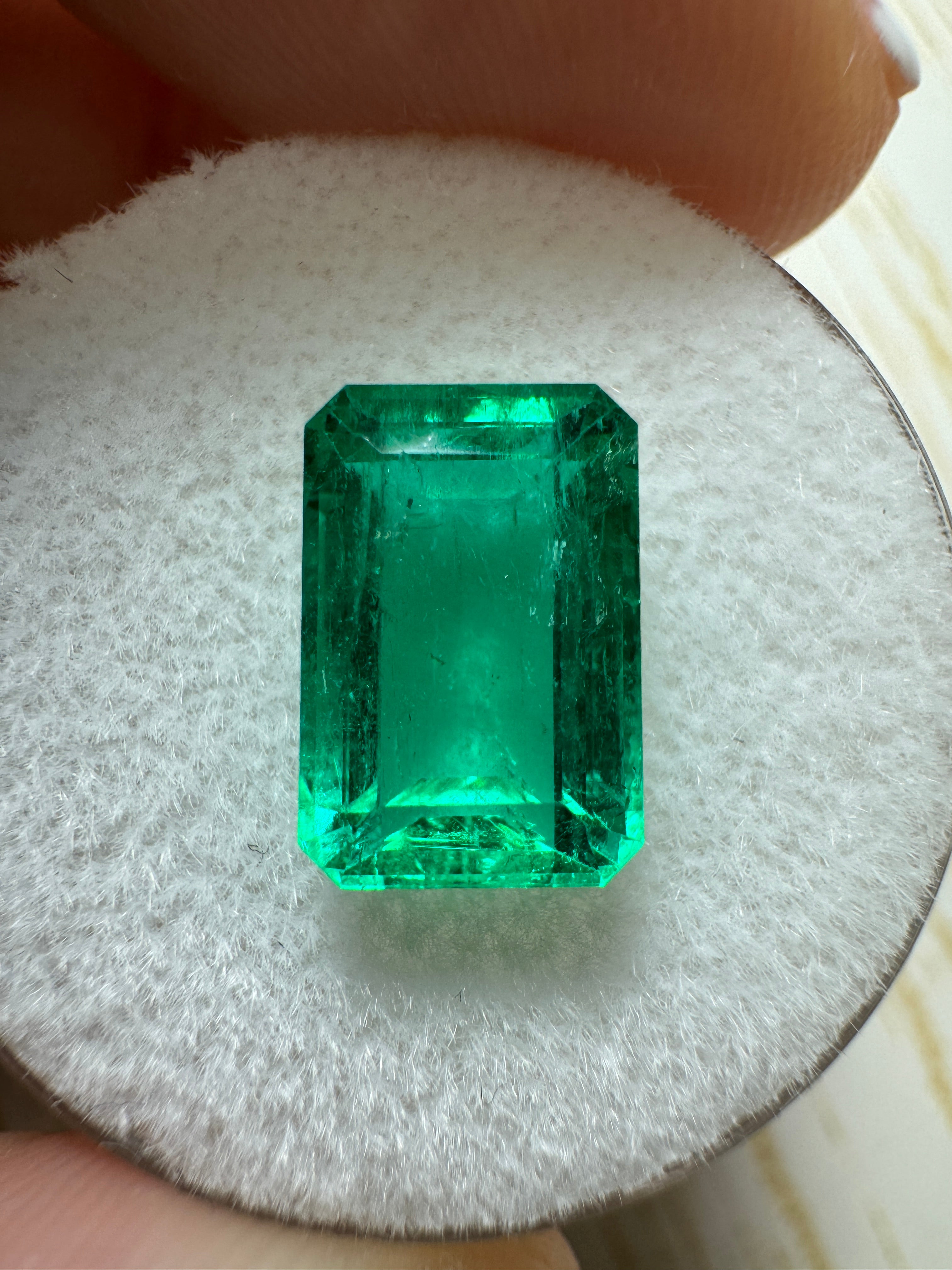 3.40 Carat GIA Certified Vivid Bluish Green Natural Loose Colombian Emerald - Elongated Emerald Cut Gemstone for Jewelry Making, Engagement Rings & Luxury Gifts
