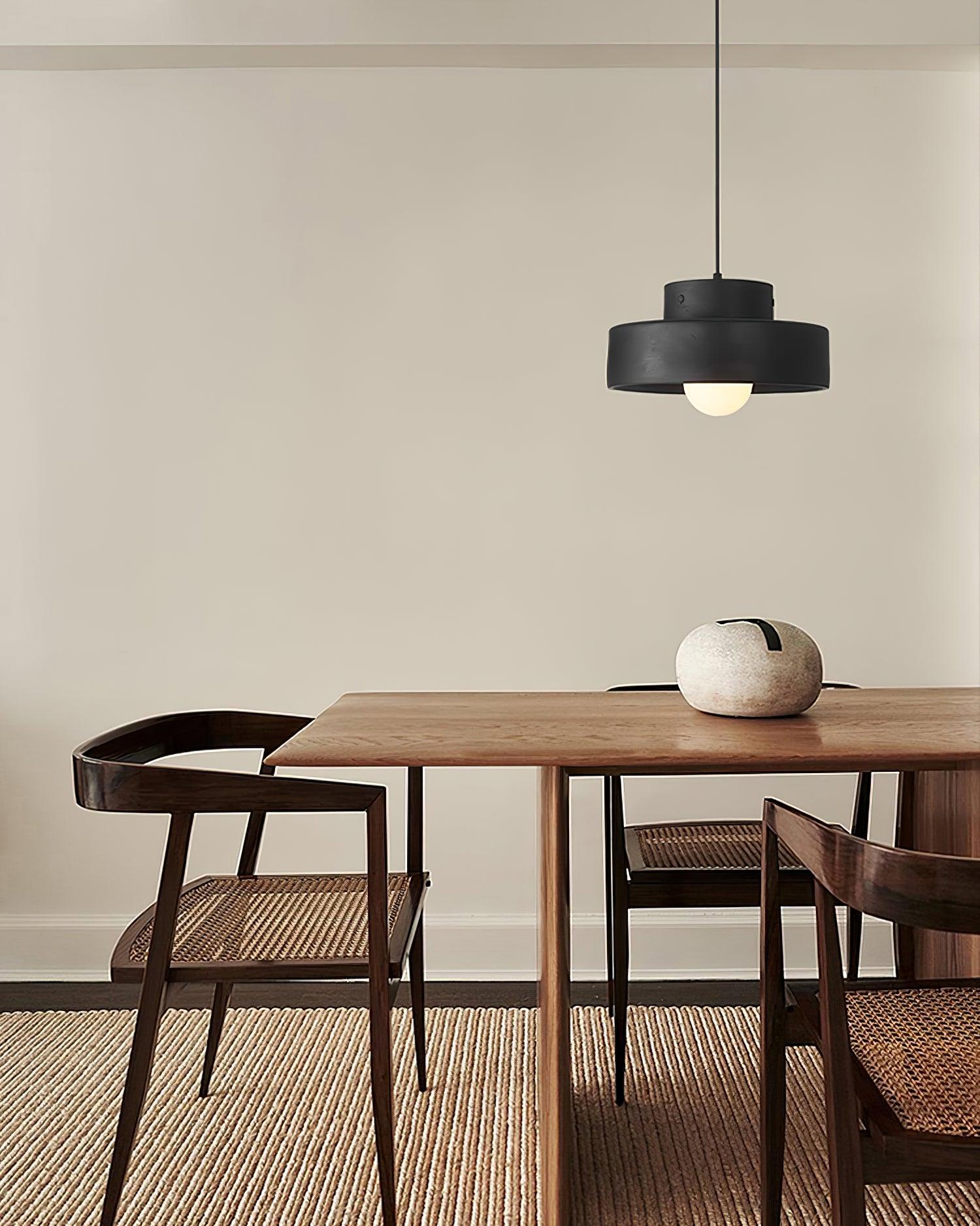 Modern Bray Pendant Lamp - Stylish Hanging Light Fixture for Kitchen, Dining Room & Living Room Decor - Perfect for Farmhouse, Industrial & Contemporary Home Design