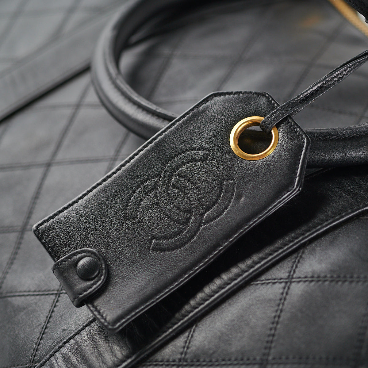 Chanel Quilted Lambskin Leather Handbag Black - Luxury Designer Crossbody Bag for Women, Perfect for Date Night & Evening Events
