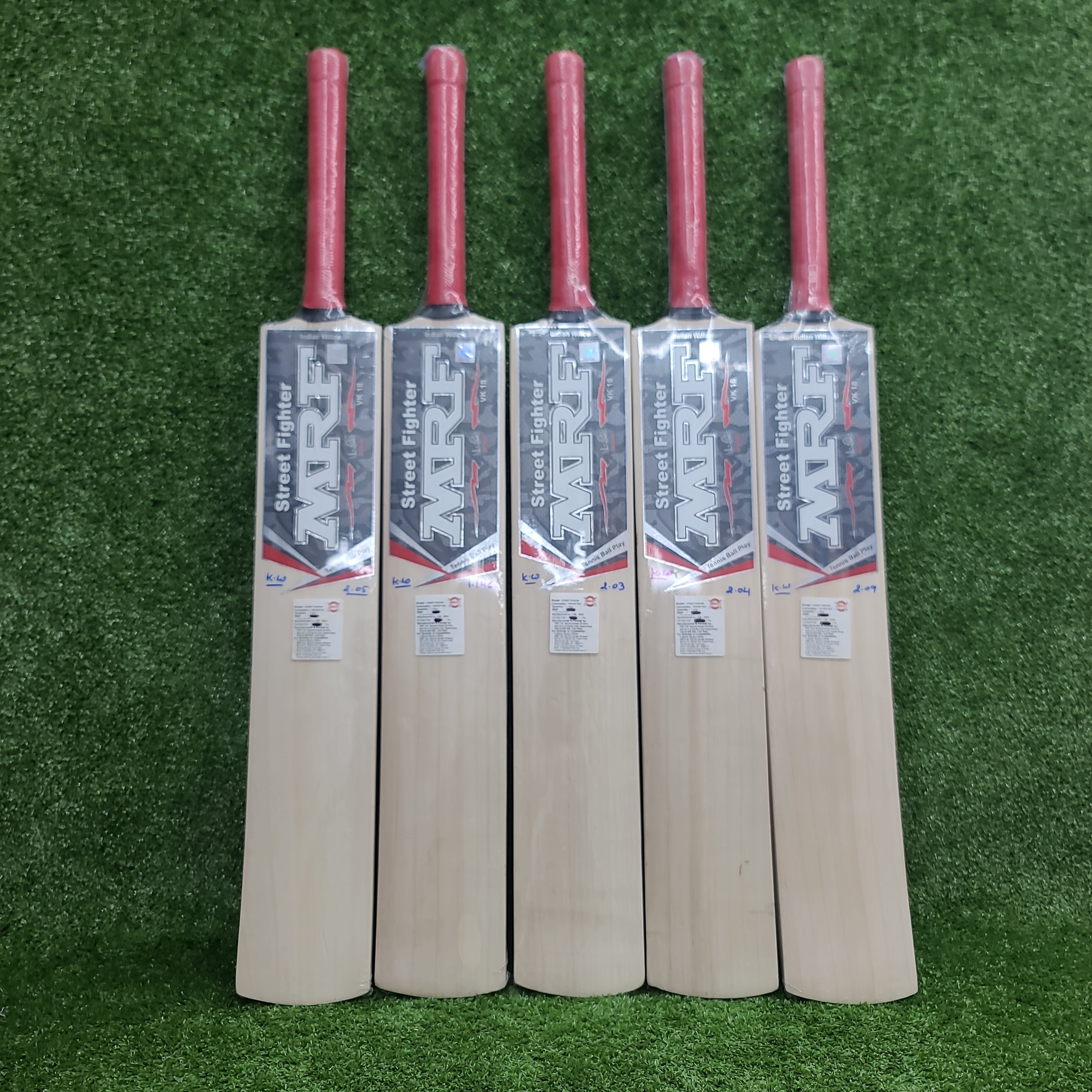 MRF Street Fighter Indian Willow Cricket Tennis Bat - Premium Quality for Practice & Matches - Perfect for Cricket Training, Backyard Games & Sports Enthusiasts