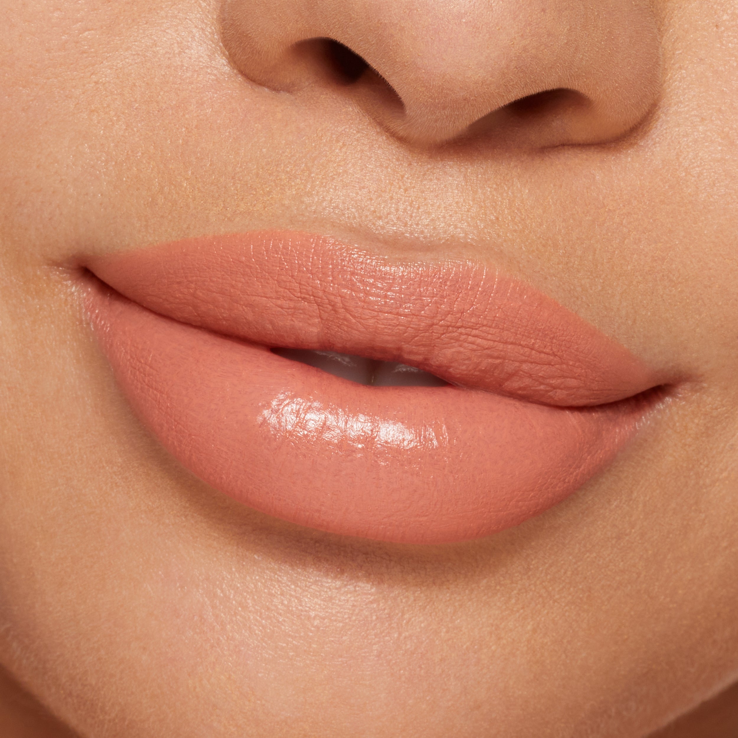 Long-Lasting Matte Creme Lipstick - Hydrating & Non-Drying, 12 Vibrant Colors for All-Day Wear - Perfect for Parties, Dates & Everyday Makeup Looks