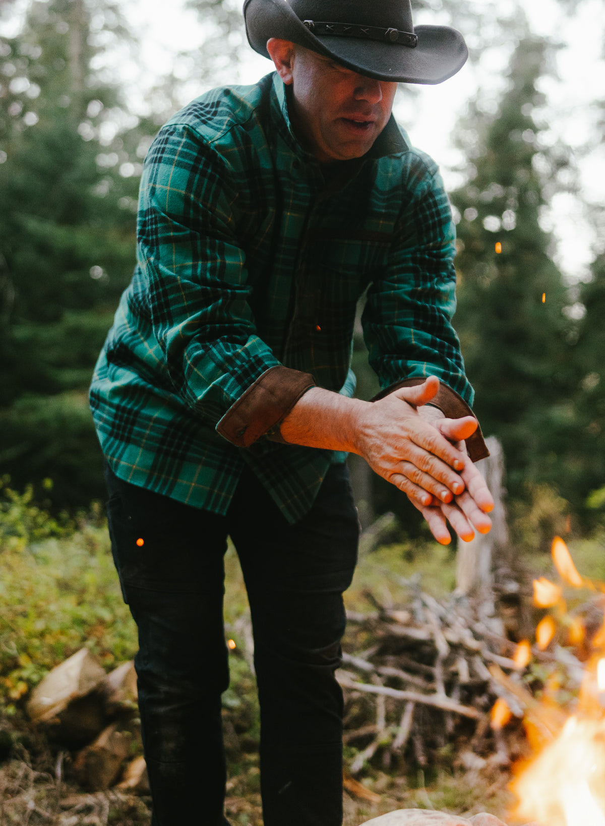 Men's Forever Flannel Shirt - Soft & Comfortable Green Plaid Shirt for Casual Wear & Outdoor Activities