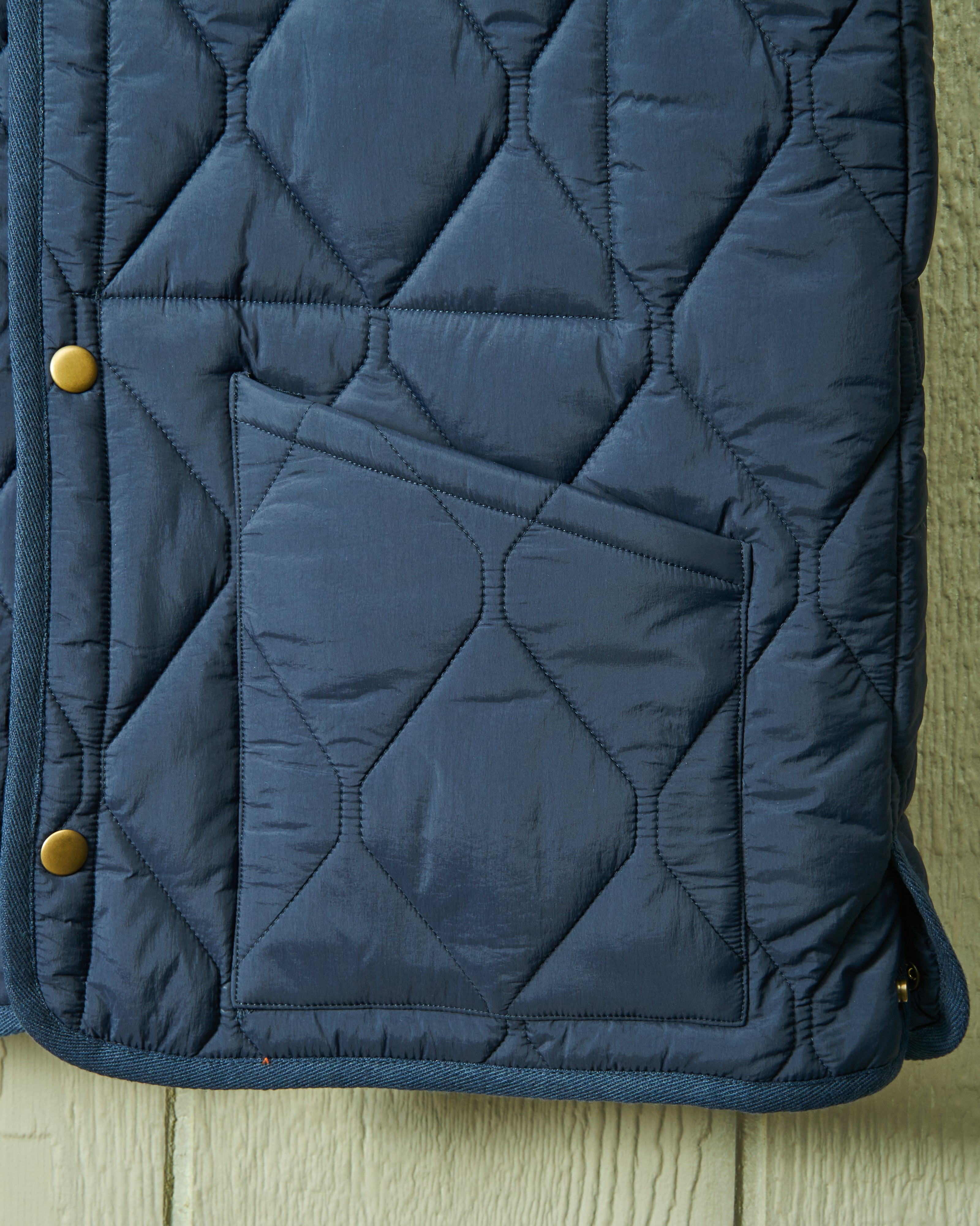 Quilted Puffer Vest for Women - Navy Blue Lightweight Warm Winter Jacket - Perfect for Outdoor Activities, Hiking & Casual Wear