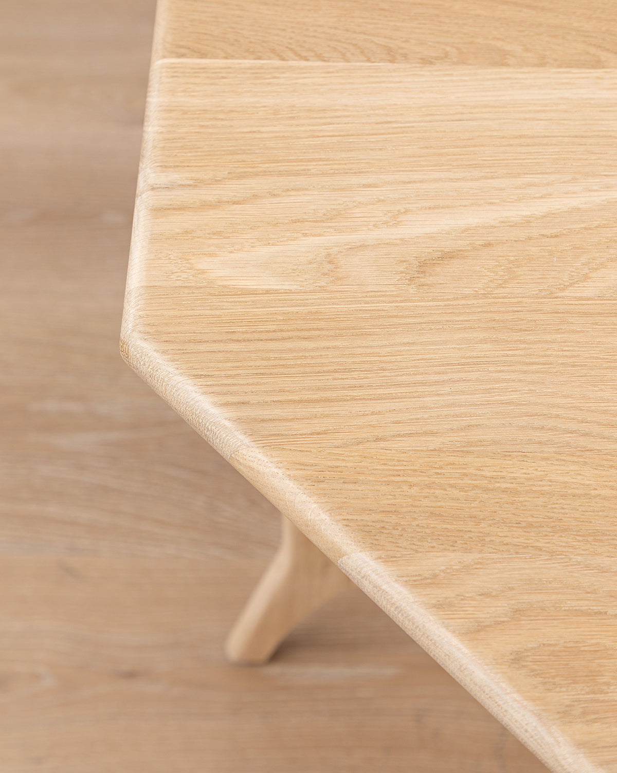 Posie Oak Side Table - Solid Wood Nightstand with Drawer, Rustic Bedside Table for Bedroom, Living Room & Office - Perfect for Home Decor & Small Spaces